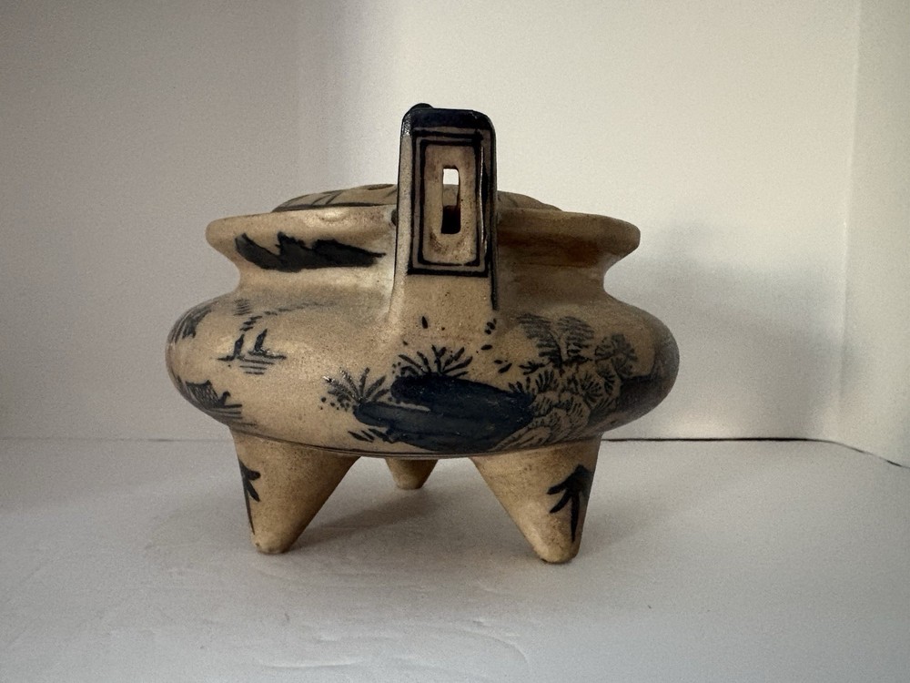 Ceramic Incense Burner. MS-147.