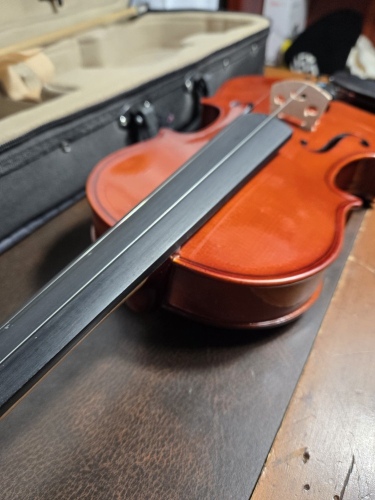 3/4 SIZE ACADEMY 145 AU VIOLIN W/Bow & Case EUC
