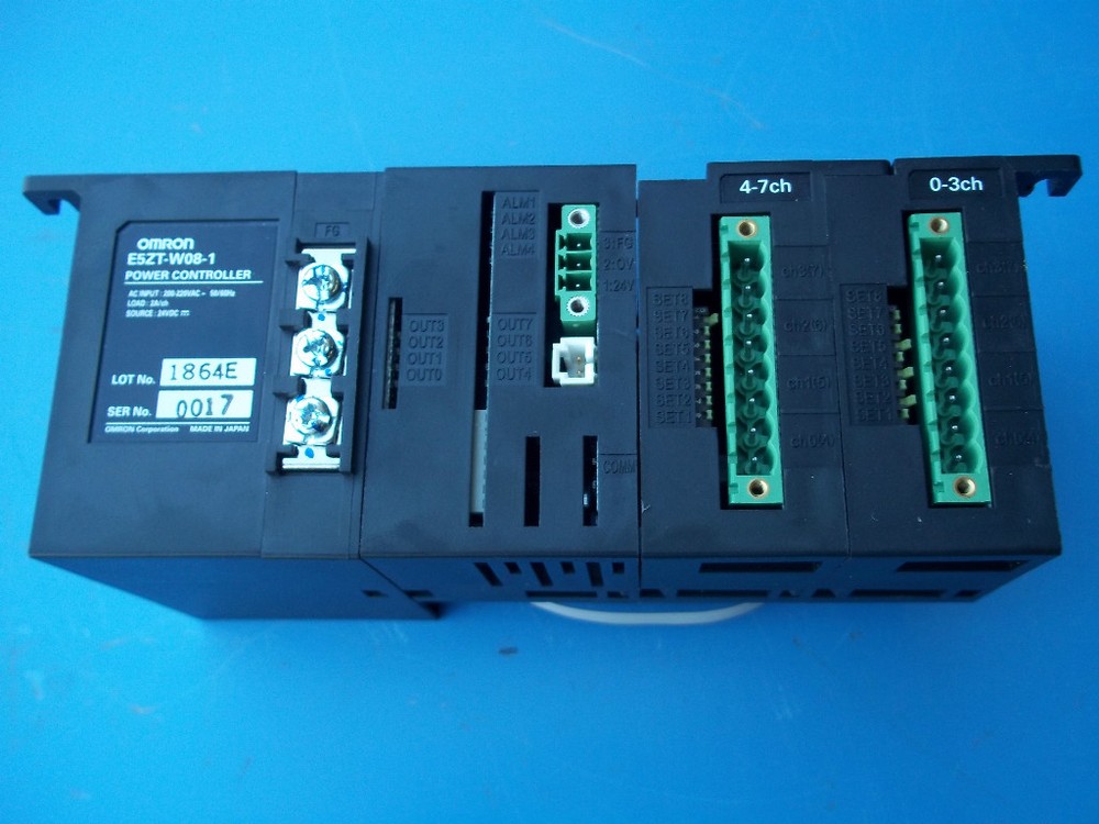 Omron Power Controller E5ZT-W08-1