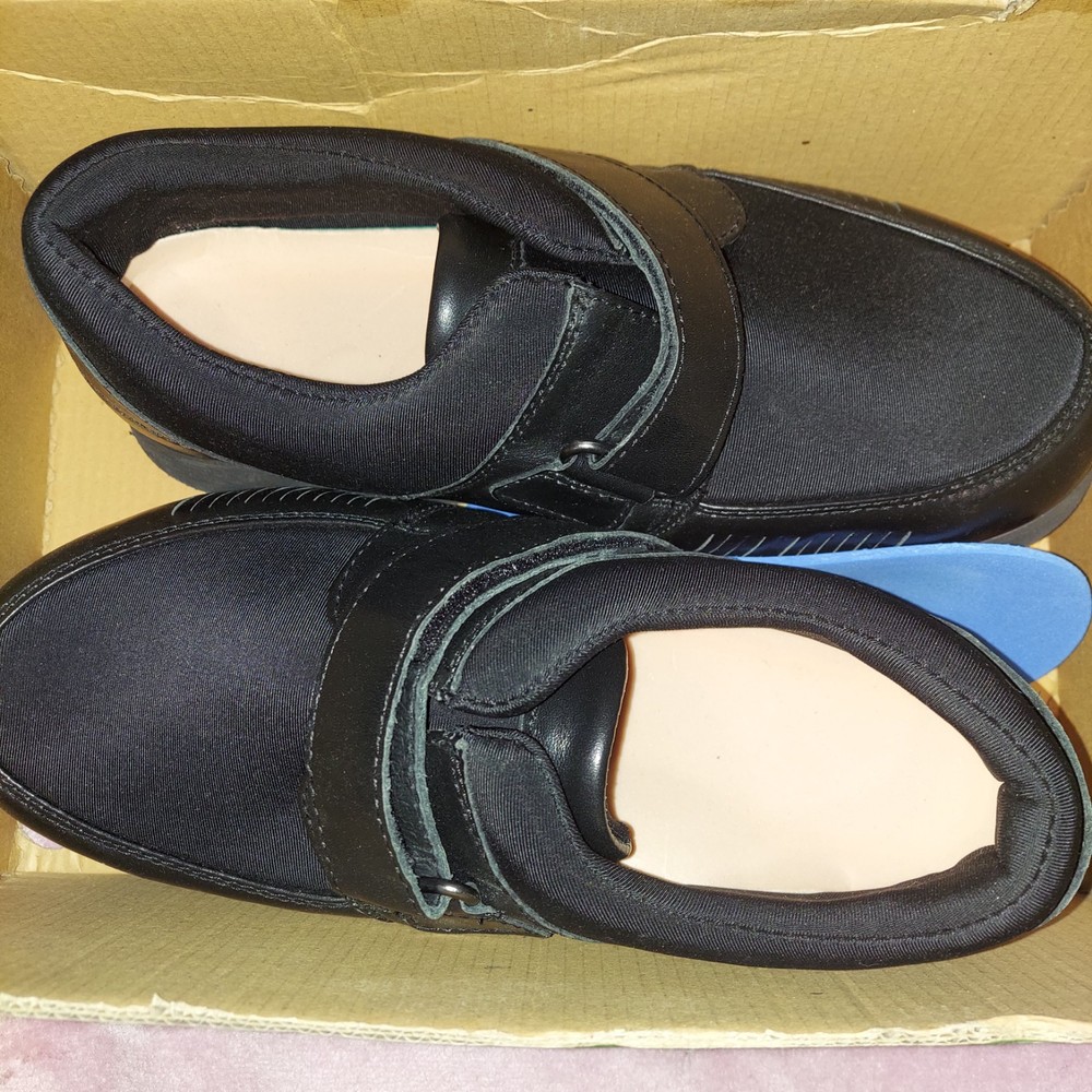Mt.Emey Comfort Shoes