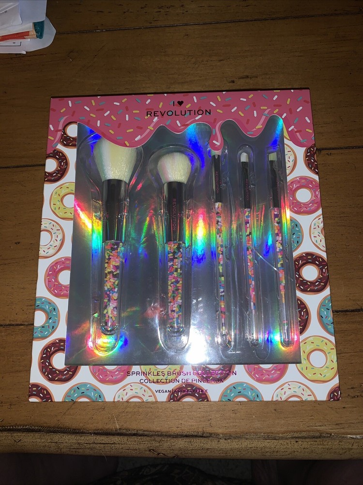 Revolution Makeup Sprinkle Brush Set