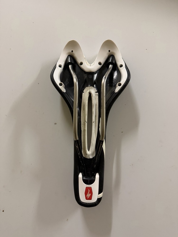 Specialized TriTip Expert 50 Bicycle Saddle Gel Body Geometry