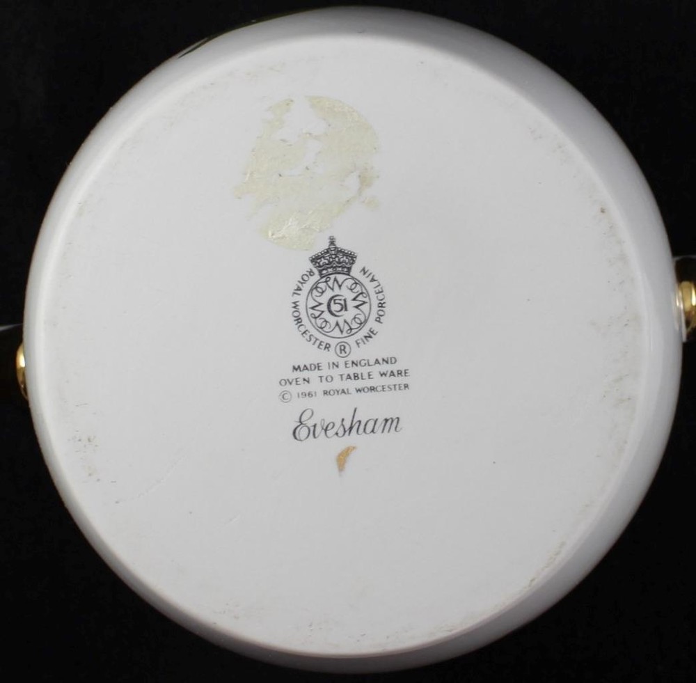 Royal Worcester Evesham Gold 40 Ounce Marmite with Lid