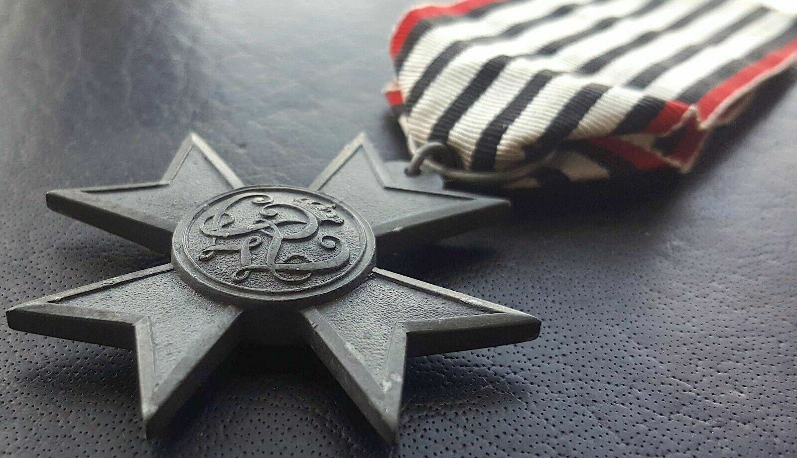 ✚9598✚ German Prussia WW1 Merit Cross for War Aid Kriegshilfe Kreuz medal