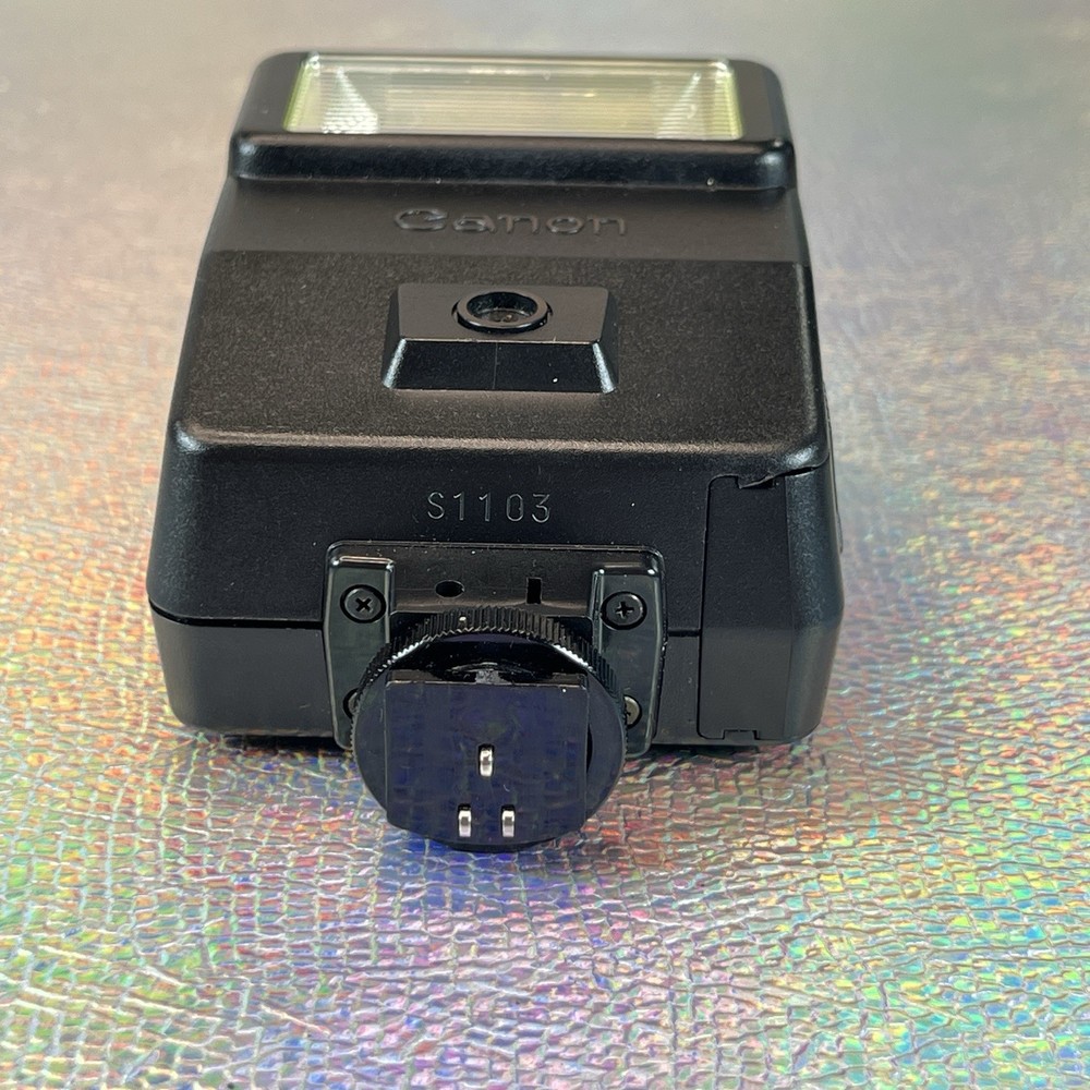 *Condition Issue* Canon Speedlite 155A Universal Hot Shoe Mount Camera Flash