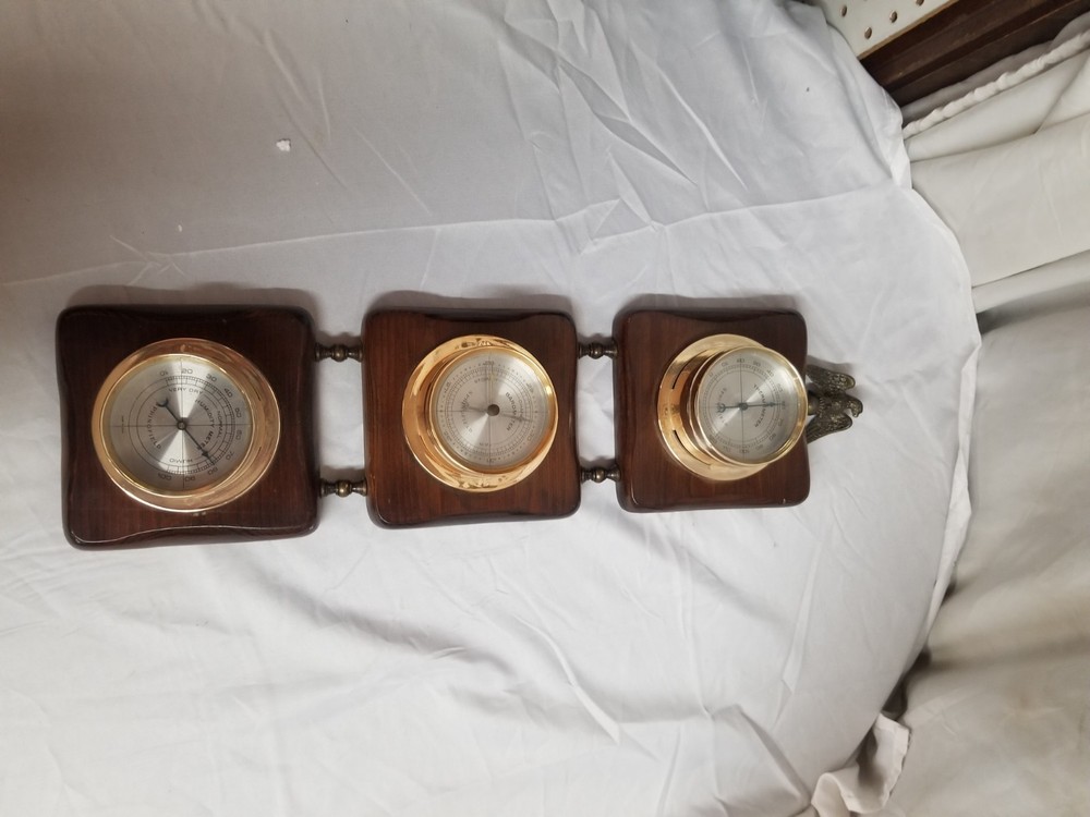 Vintage Springfield Weather Station