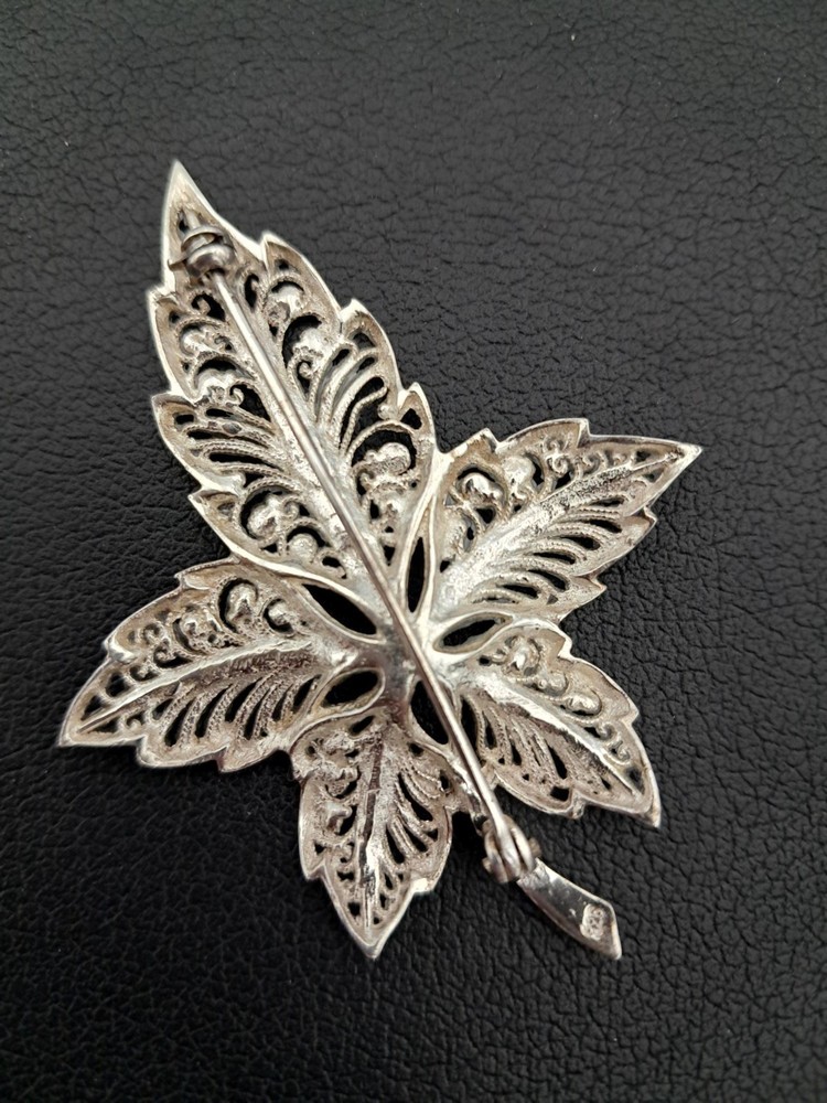 Sterling 925 Silver Filigree Maple Leaf Brooch