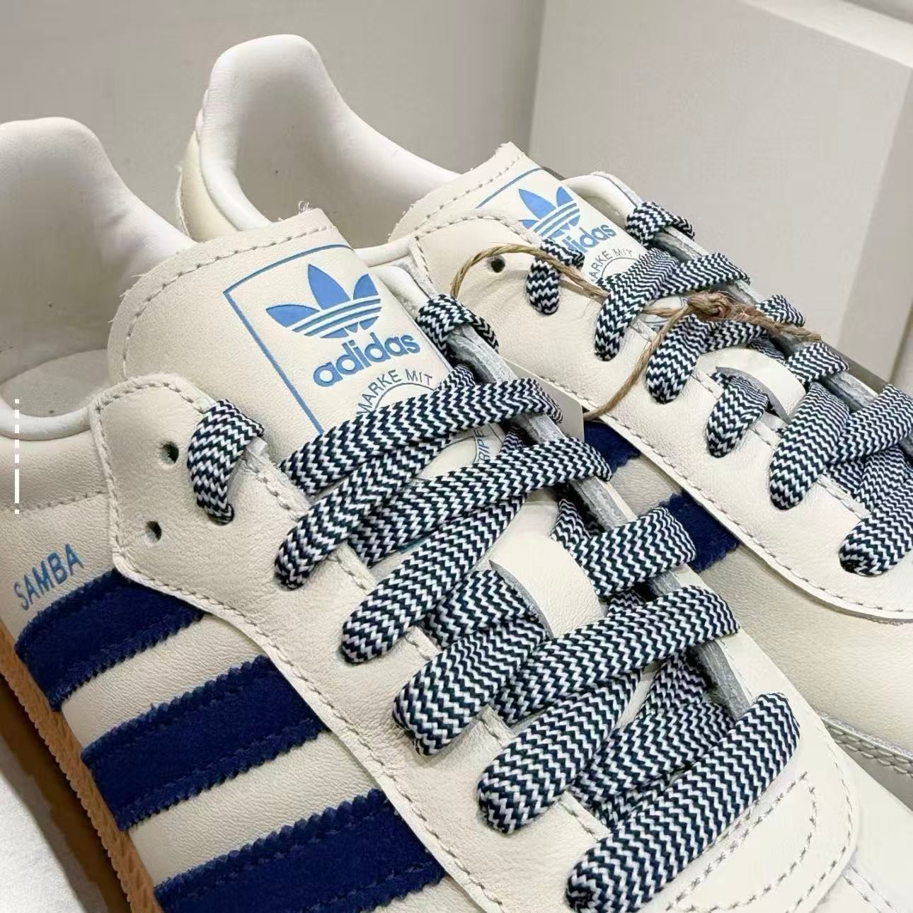 adidas Originals Samba OG Off White Dark Blue Clear Sky JI3907