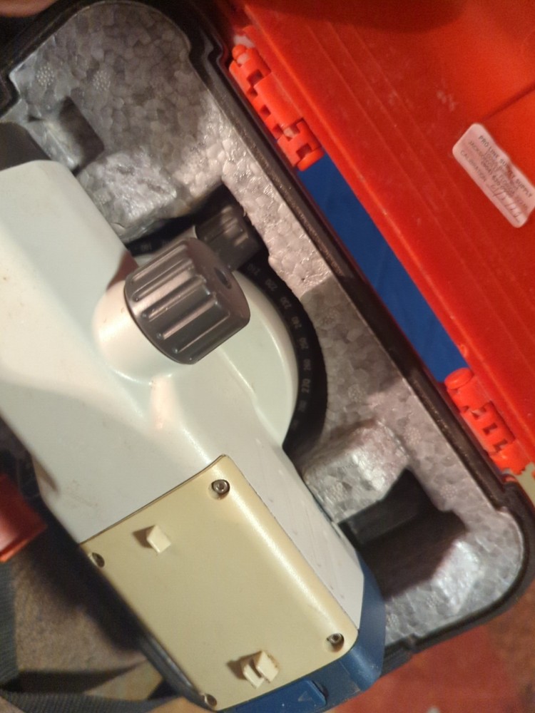 SOKKIA B40A Automatic Level & Case Not Tested