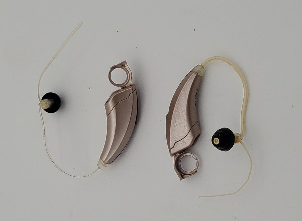 MICROTECH Hearing Aids Vector 12 BTE Pair Right & Left UNTESTED