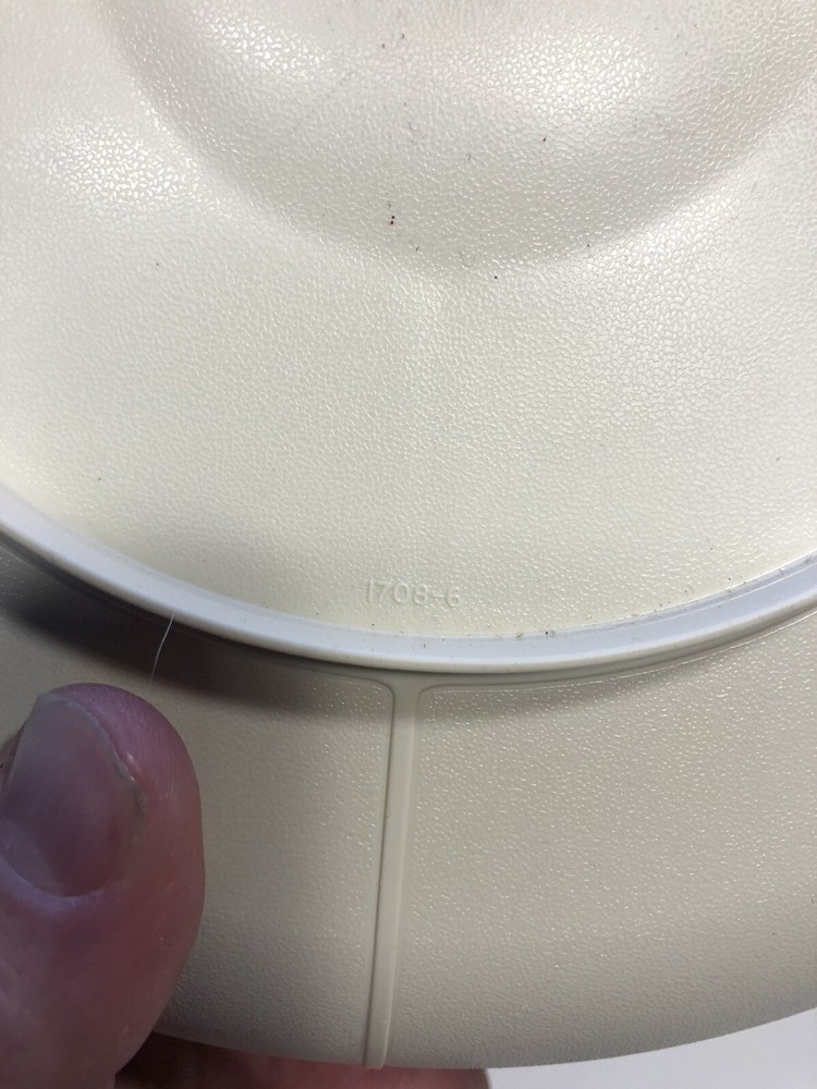 Tupperware Vegetable Divided Dish Tray Lid 1708-6 & 1709-5