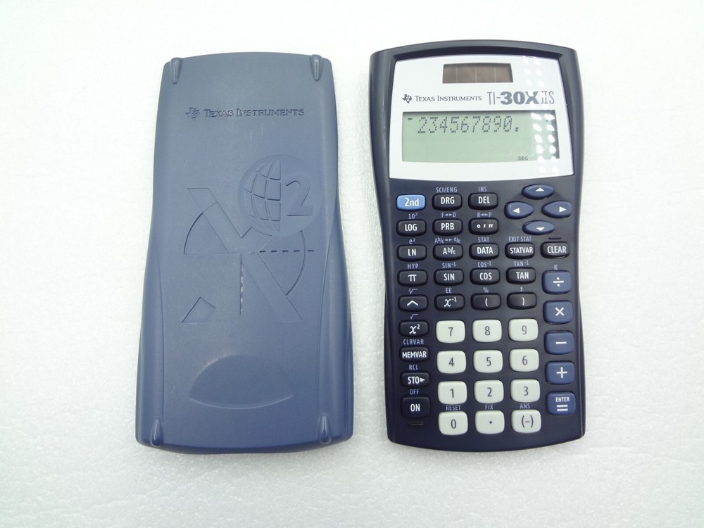 Calculator Texas Instruments TI 30X IIS With Cover