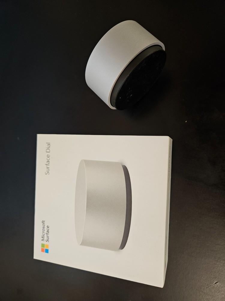 Microsoft Surface Dial Bluetooth Silver Excellent Condition