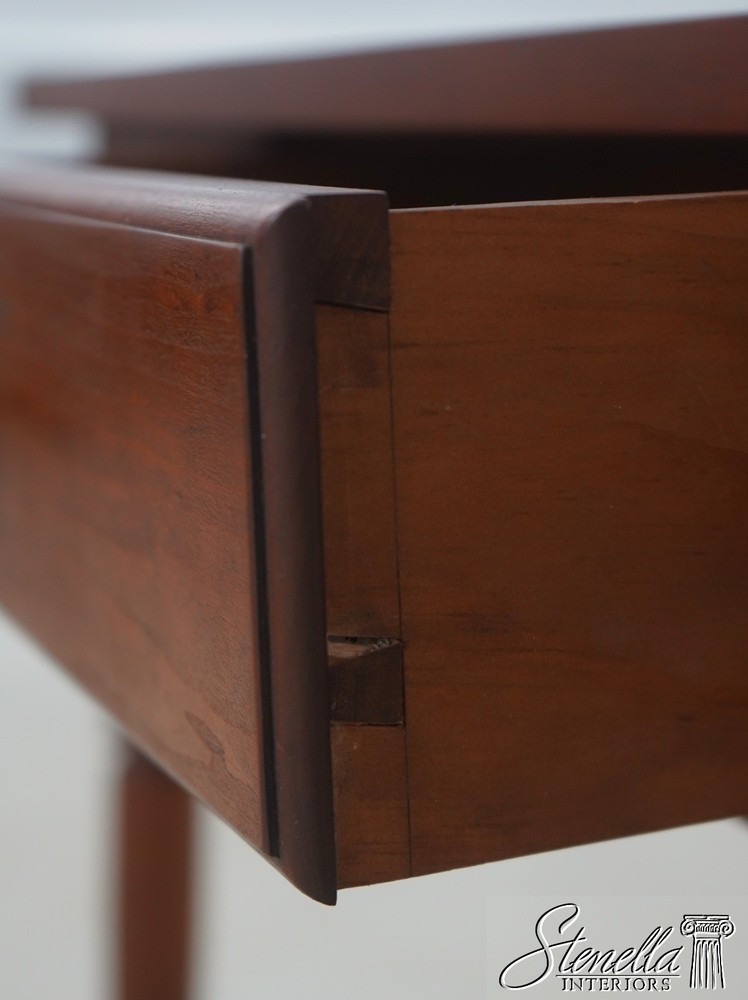 L71845: ELDRED WHEELER Country Cherry Corner Table