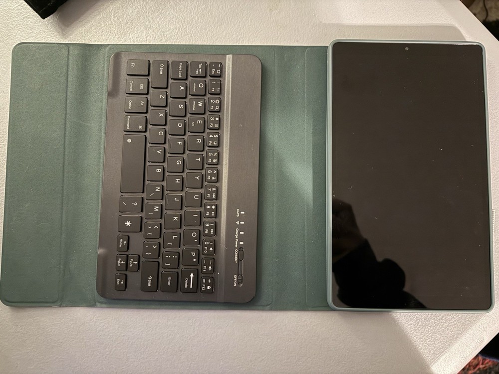 Samsung A7 Lite Tablet bundle - two cases, No Charger