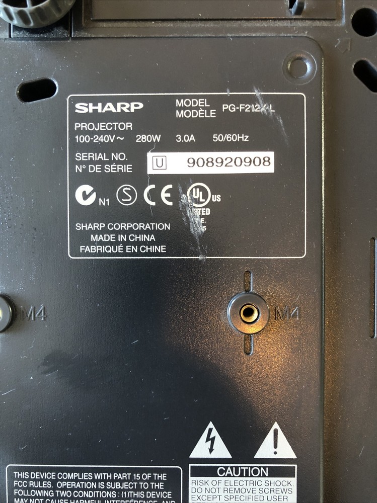 Sharp Projector PG-F212X-L