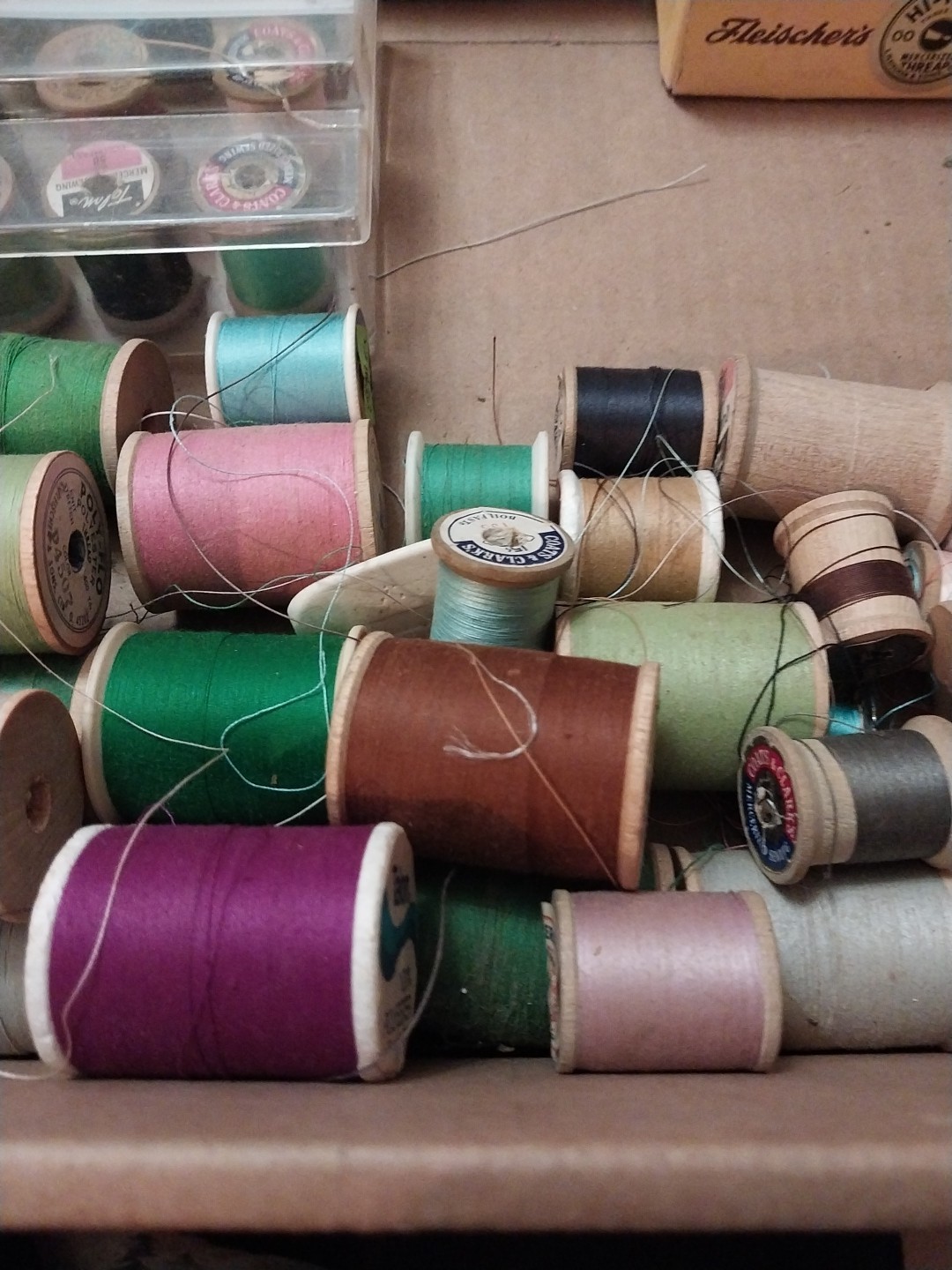 Vintage Fleischers Controlled Mercerized Thread New And Used Box Dated 1936