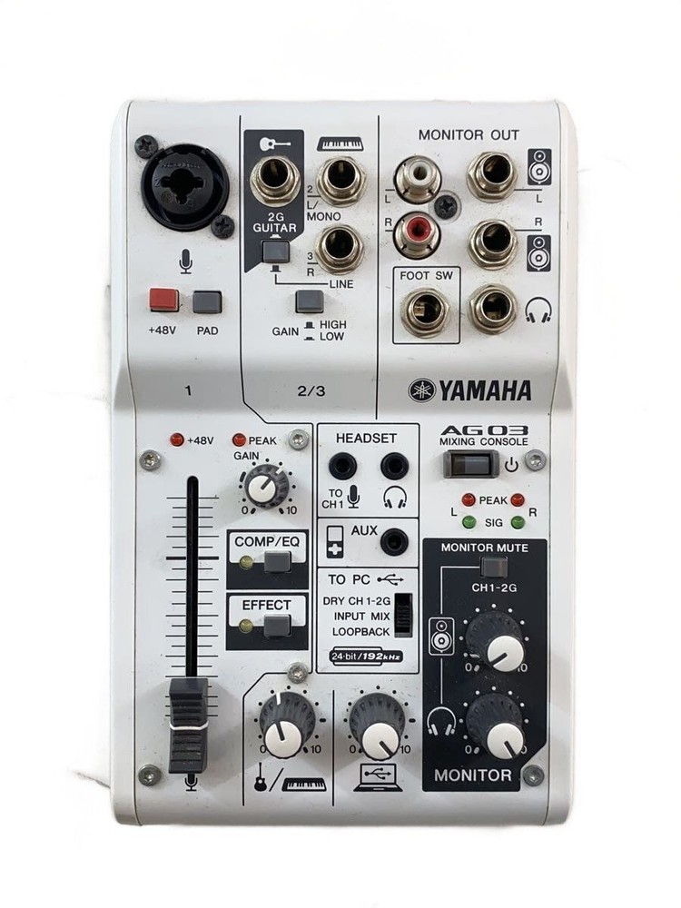 YAMAHA AG03 MIXER Used