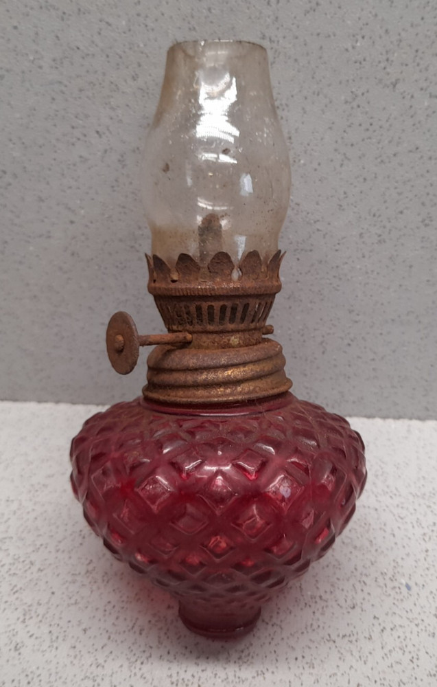 Oil lamp- With Wick. Missing a pedestal/ base