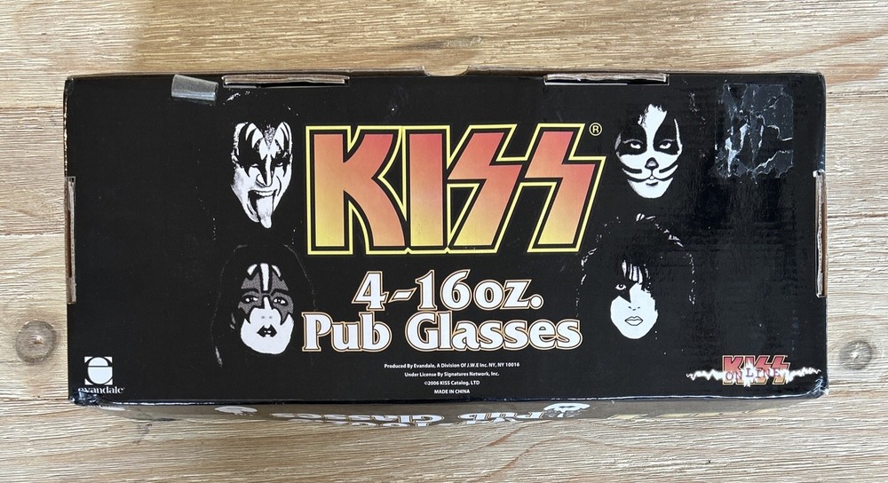 Kiss 16oz Pub Glasses Set Of 4 in Box Gene Paul Ace Peter 2006 Evandale
