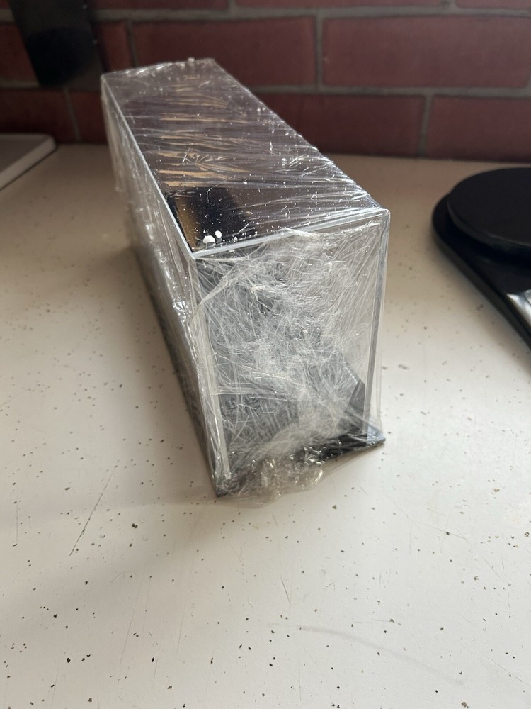 3 ball baseball holder display case