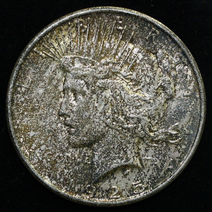 1925 Peace Dollar 90% Silver -  Uncirculated   TONED #D5
