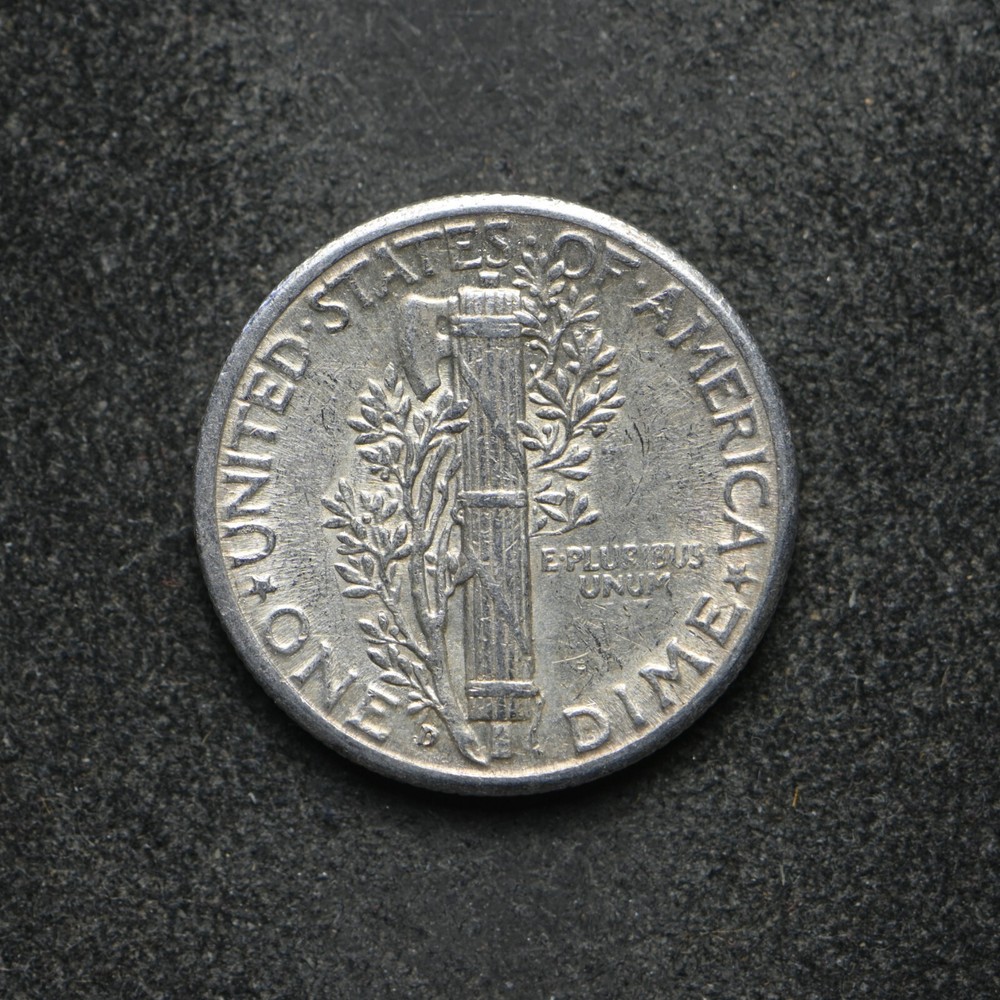 1945-D Mercury Silver Dime (bb15276)