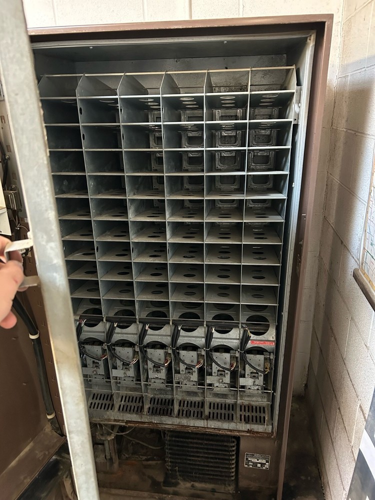 Rockola pop machine 6 selection