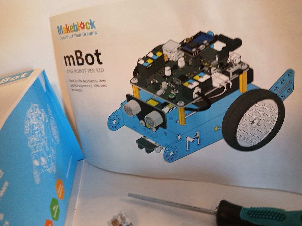 Makeblock MBot Creative DIY Graphic Electronic Robot Starter Kit Bluetooth Toy