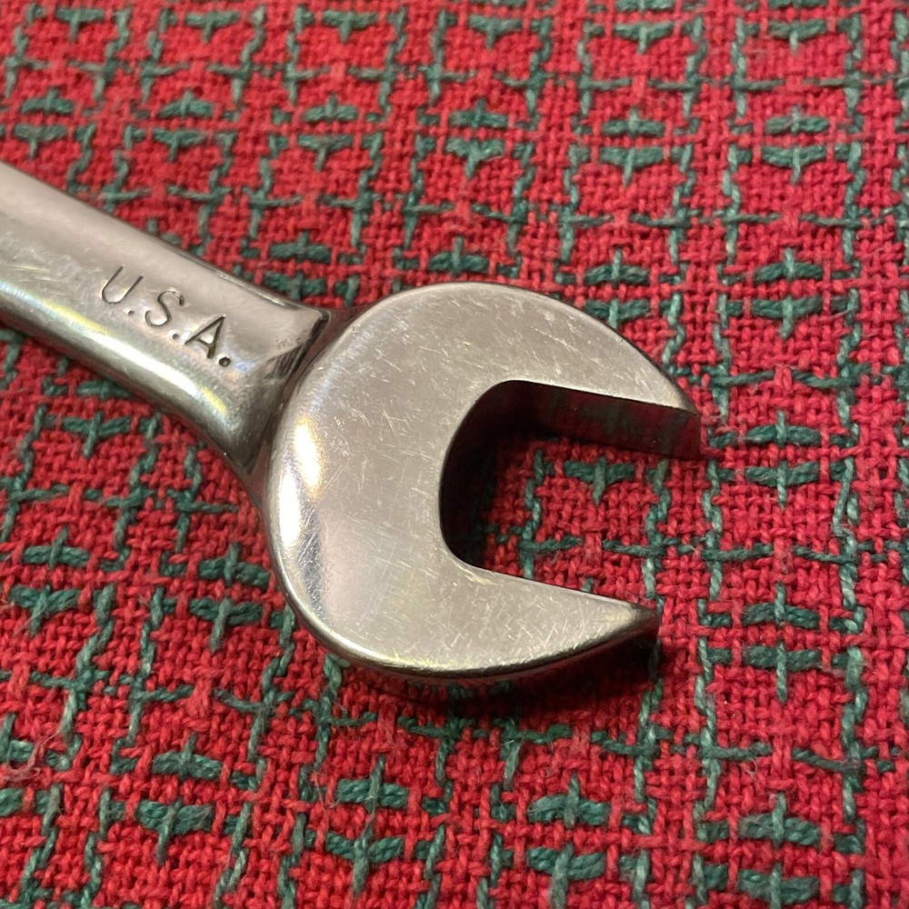 Craftsman 17mm Flex Ratcheting Wrench Locking Flex Head With Socket 42482 🇺🇸