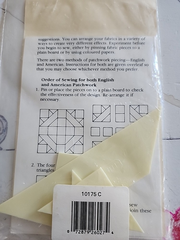 The Quiltery : Patchwork Template Set & instr -David and Goliath 10"square