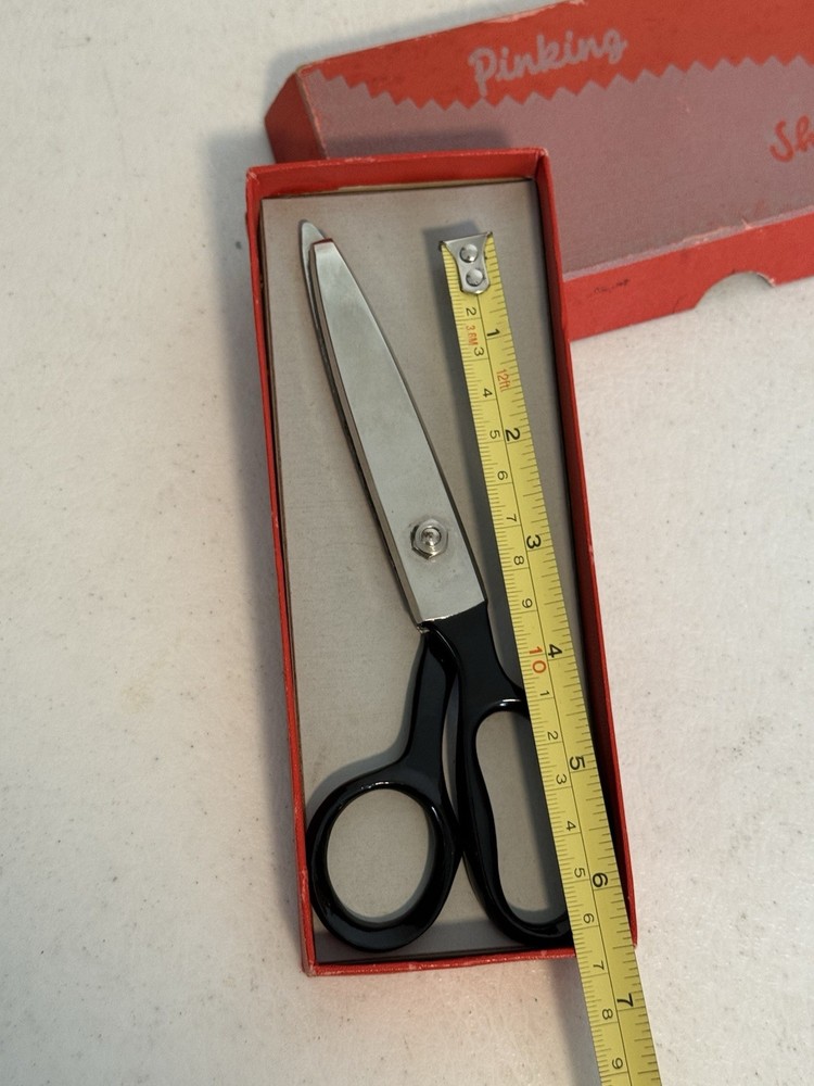 Vintage Scissors SOLINGEN Zig Zag Pinking Shears with Box MER