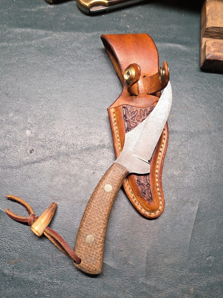 Sharp Finger Brown Leather Sheath Burlap Micarta Handle
