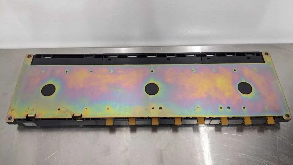 Omron C200H-BC081 CPU Base Unit