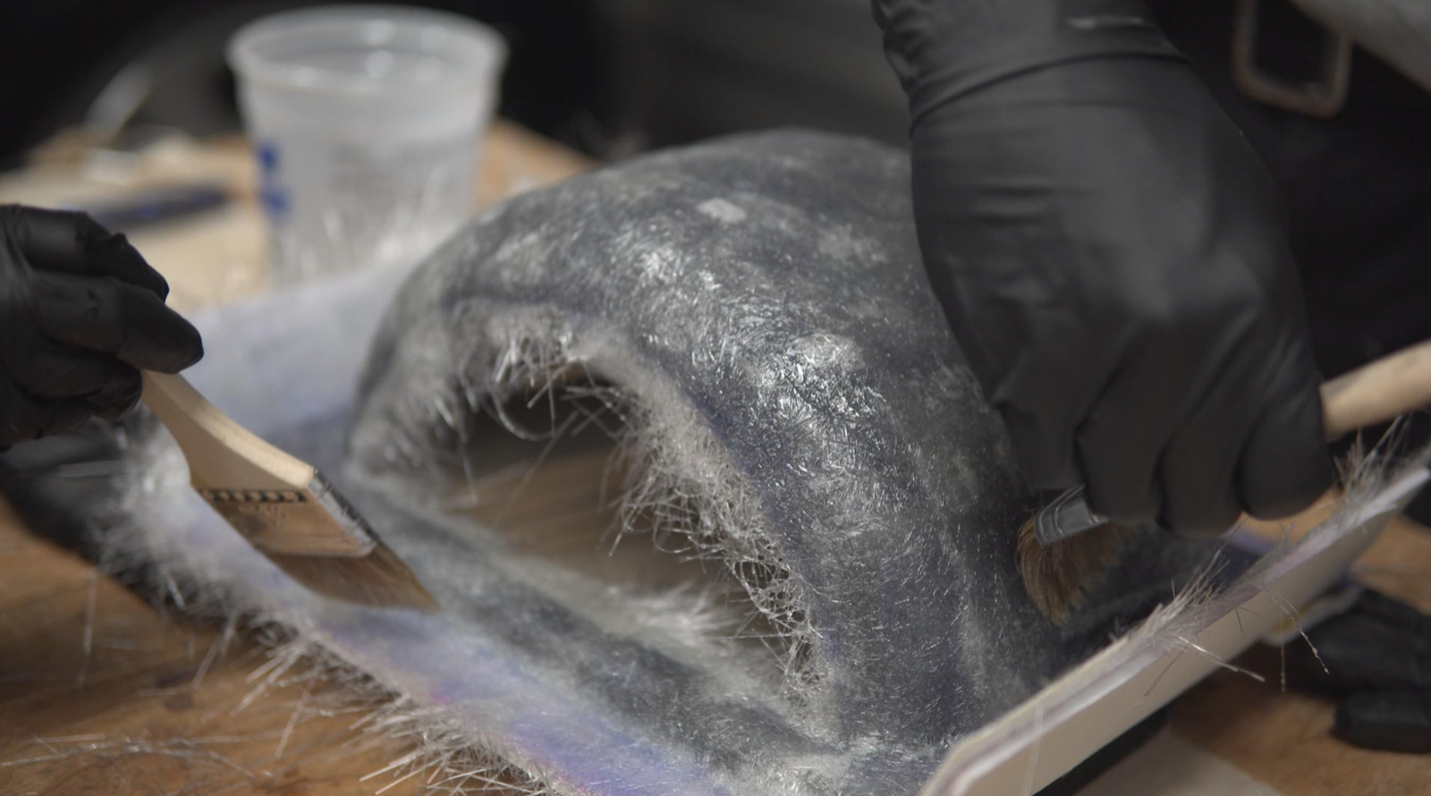 Polymer World Polyester Resin 2 Gal Kit For Boats RV's Canoes Fiberglass Autos