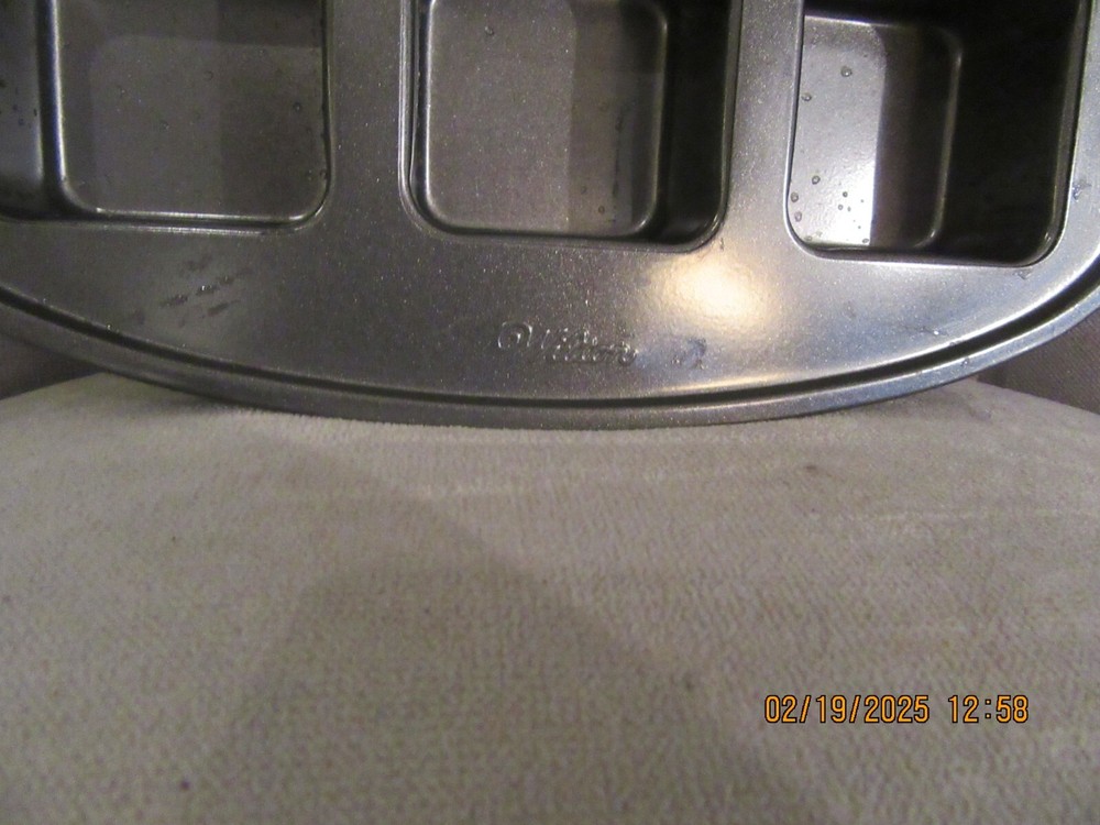 Very Lightly Used Wilton Square "Cupcake" Bake Sheet in Great Shape