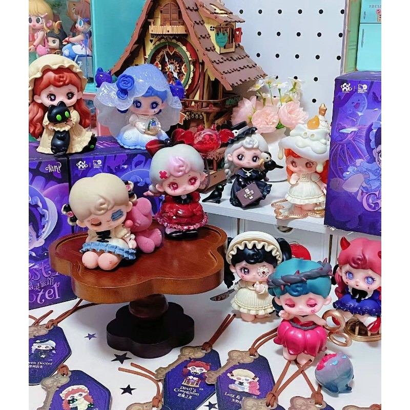 Funcinating Tarti Ghost in Hotel Series 3.1" Mystery Box Action Figure