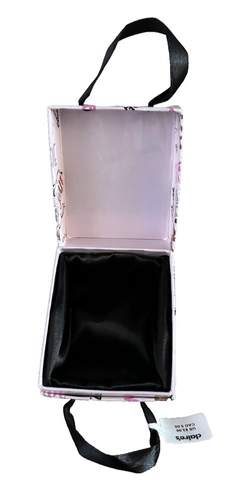 Claire’s Medium Paris Gift Box ~ New with tags