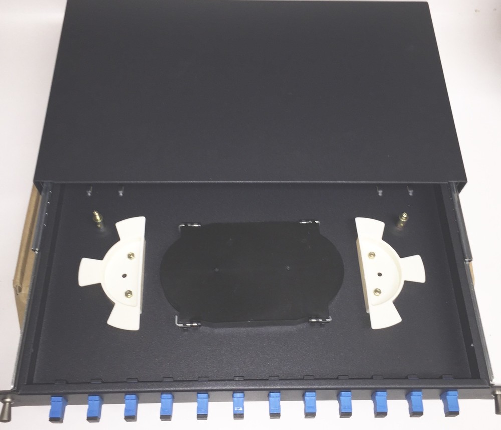 Fiber Patch Panel, Rack Mount 1U Panel,12Core, 2 Splice Tray(QTY 2) -738619