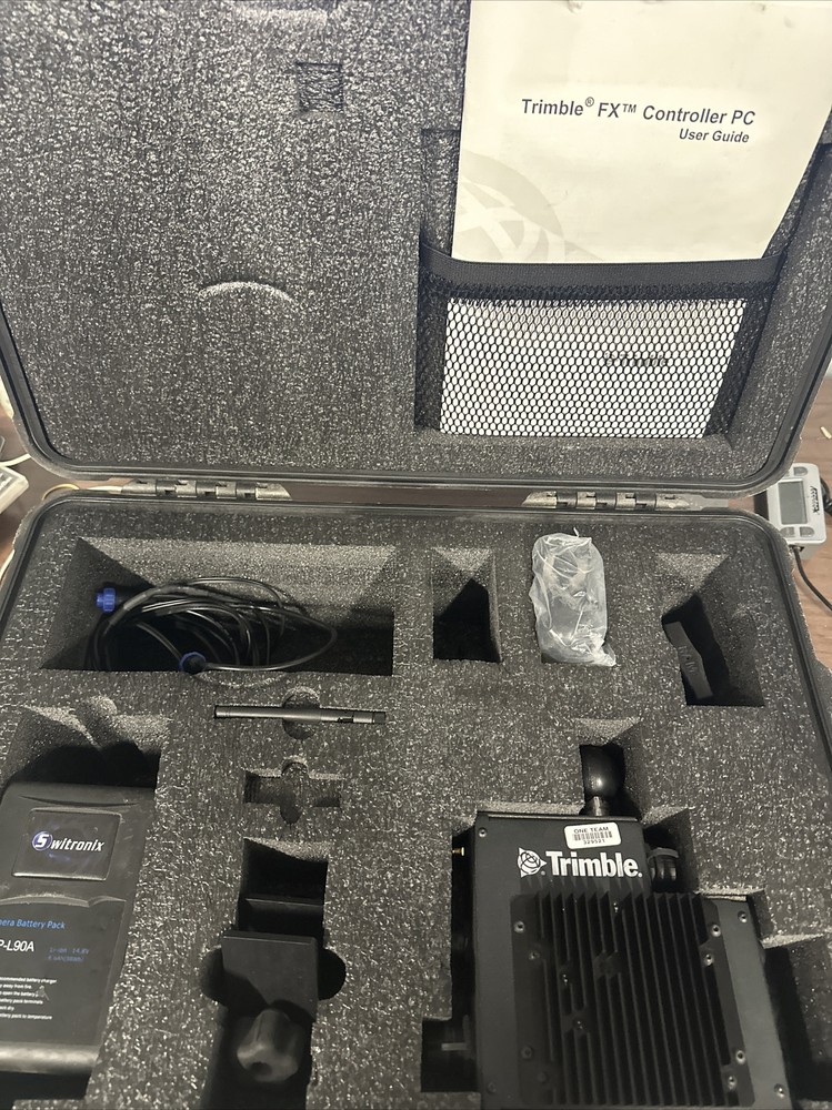 Trimble Fx Controller Pc With Two Xp L90a Batteries