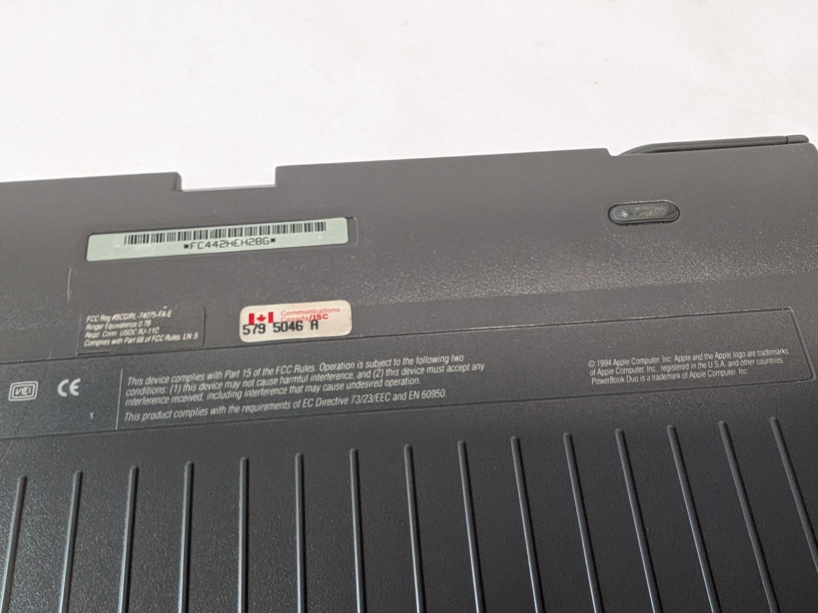 Vintage Apple PowerBook Duo 280 M7777 - UNTESTED