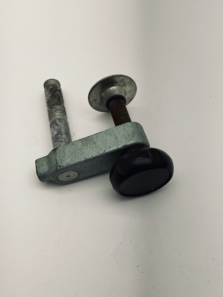 Miter Saw Clamp