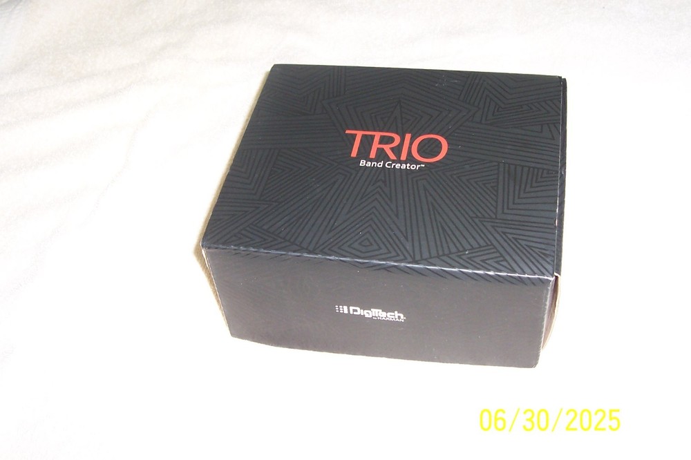 DigiTech TRIO Band Creator Guitar Effect Pedal
