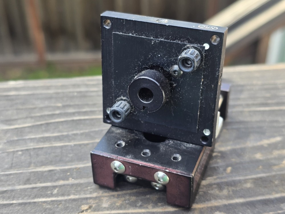Parker Daedal Division Linear Positioning Stage NRC Starrett Micrometer