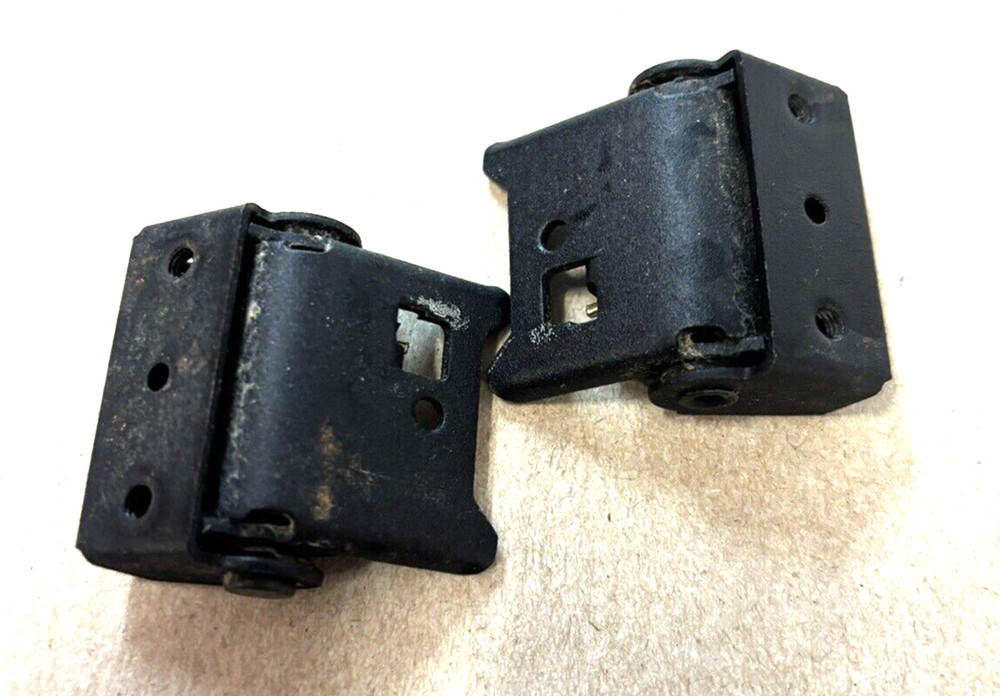 SANYO TP 1030 Turntable  - PAIR HINGE HINGES