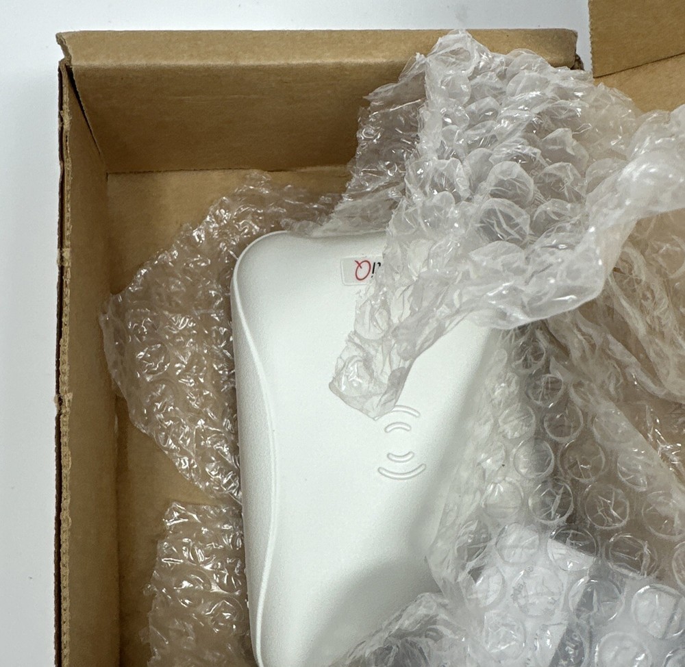 NEW APTIQ LENEL MT15 Multi-Technology Reader Wall Mount White (Cream)