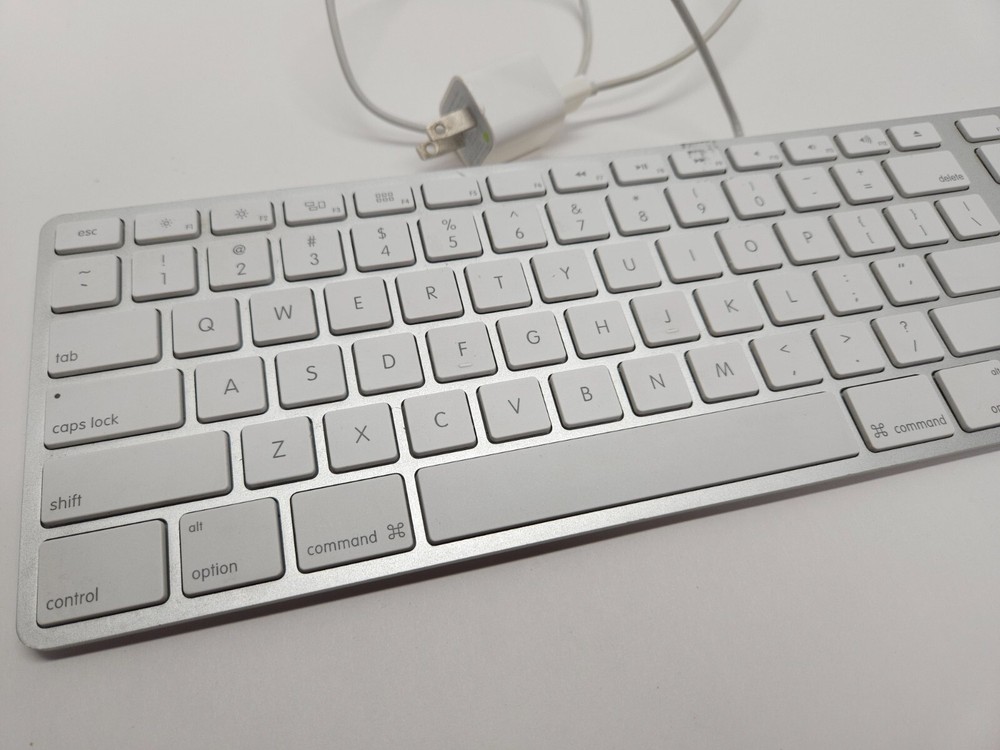 Apple Wired Keyboard A1243 Mighty Mouse A1152 Tested Working A1265