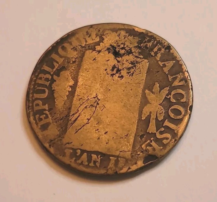 France First Republic 2 Soles About Good