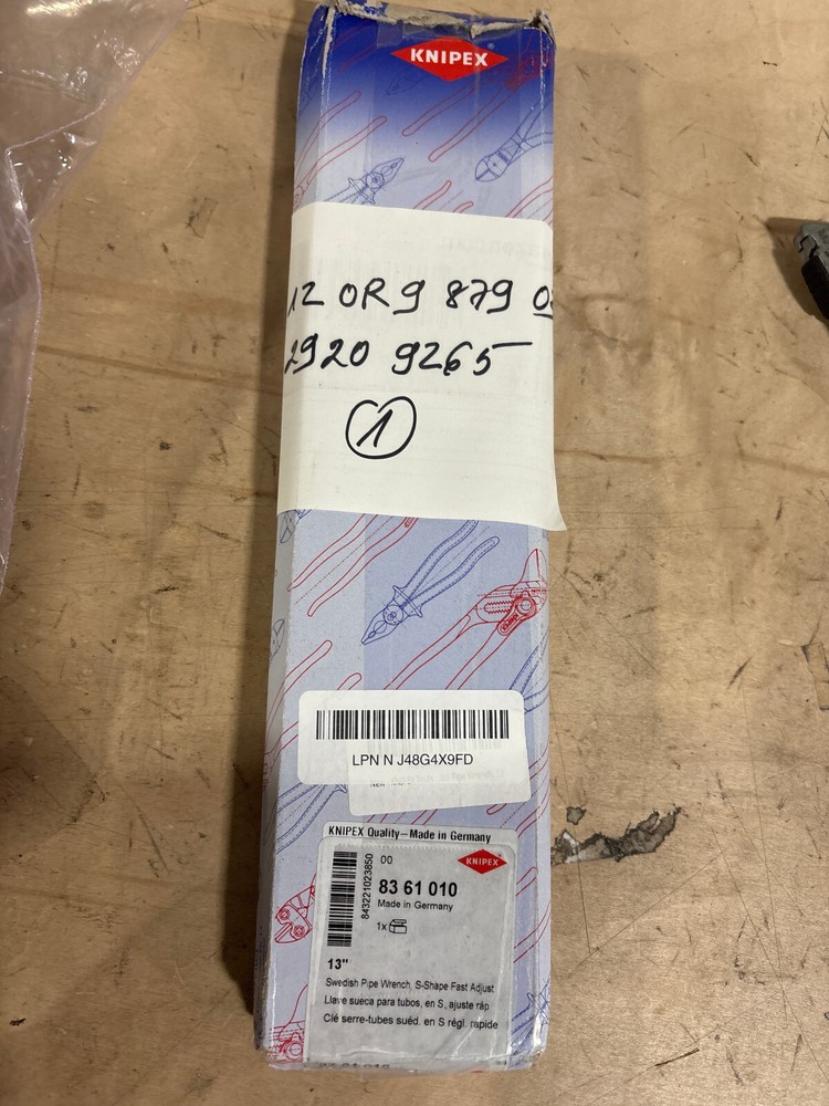 KNIPEX Tools 83 61 010, 13" Rapid Adjust Swedish Pipe Wrench-S-Type