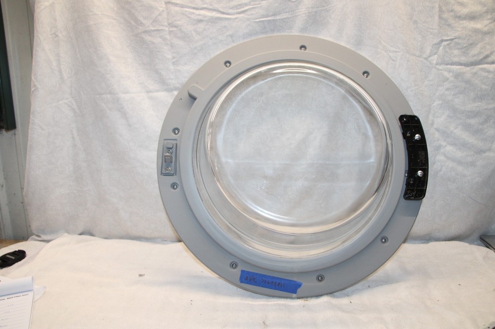 ADC71605811 Kenmore front load washer door with hinge